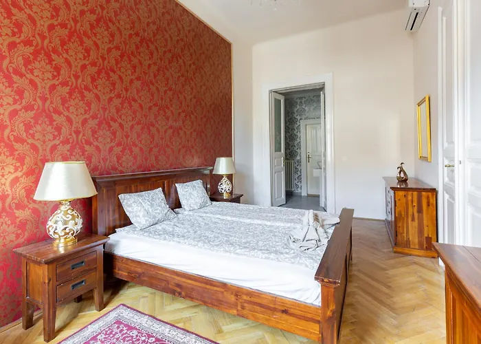 Summit Sanctuary * Budapest